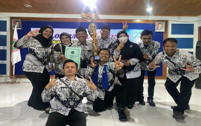 Paduan Suara PGRI Ranting Pangkah Raih Juara 2 Tingkat Kabupaten